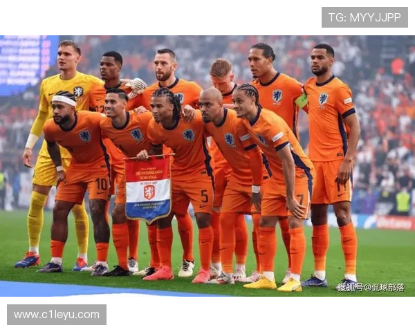 德佩领衔荷兰队首发预测，阵容调整剑指胜利