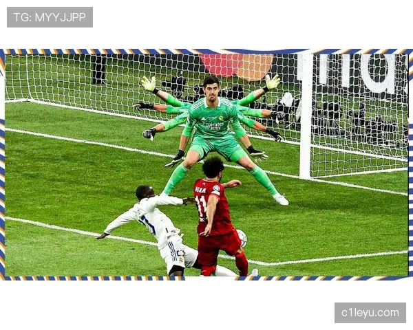 库尔图瓦国家队出场里程碑:守护荣耀,传承门神精神