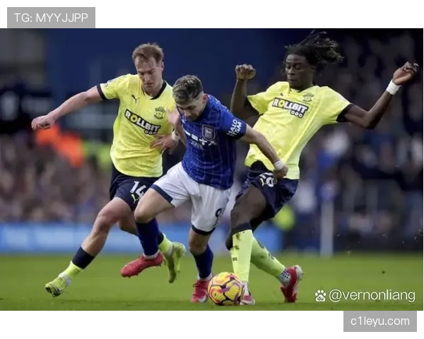 南安普顿逆袭英超：从保级边缘到状态回暖，奇迹背后是怎样的坚持与蜕变？